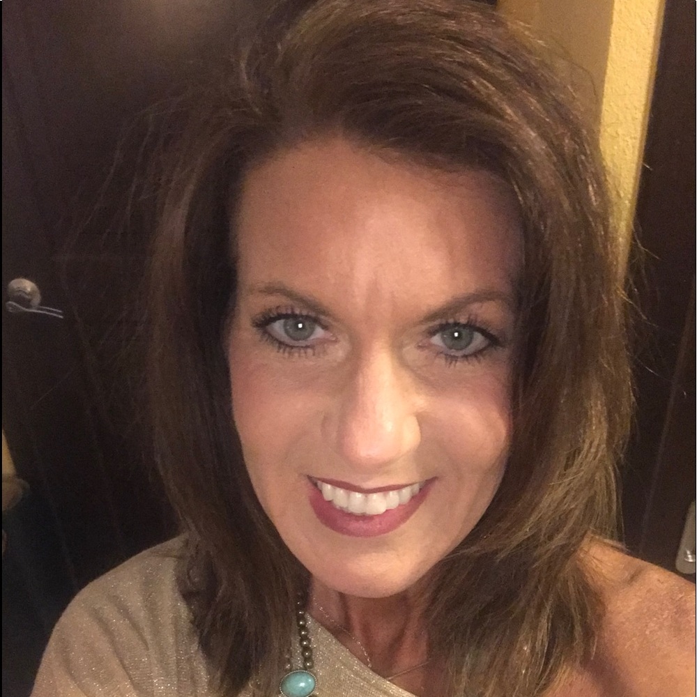 Meet your Posher, Anne